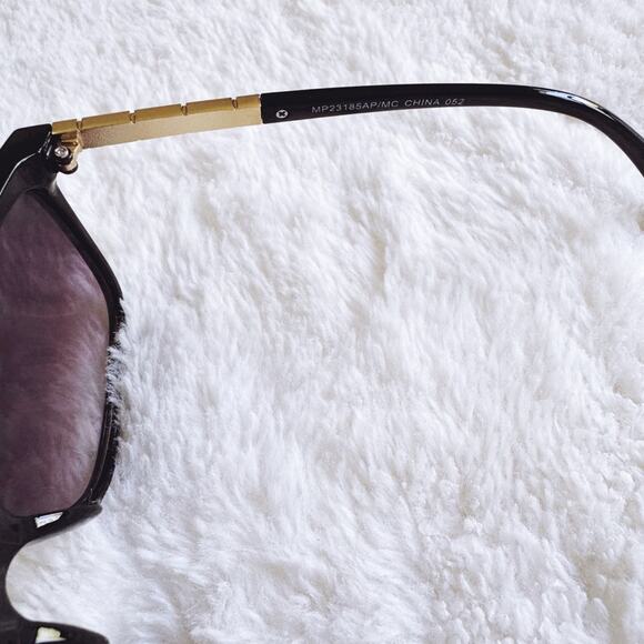 Joanne Black Square Sunglasses - Picture 5 of 13